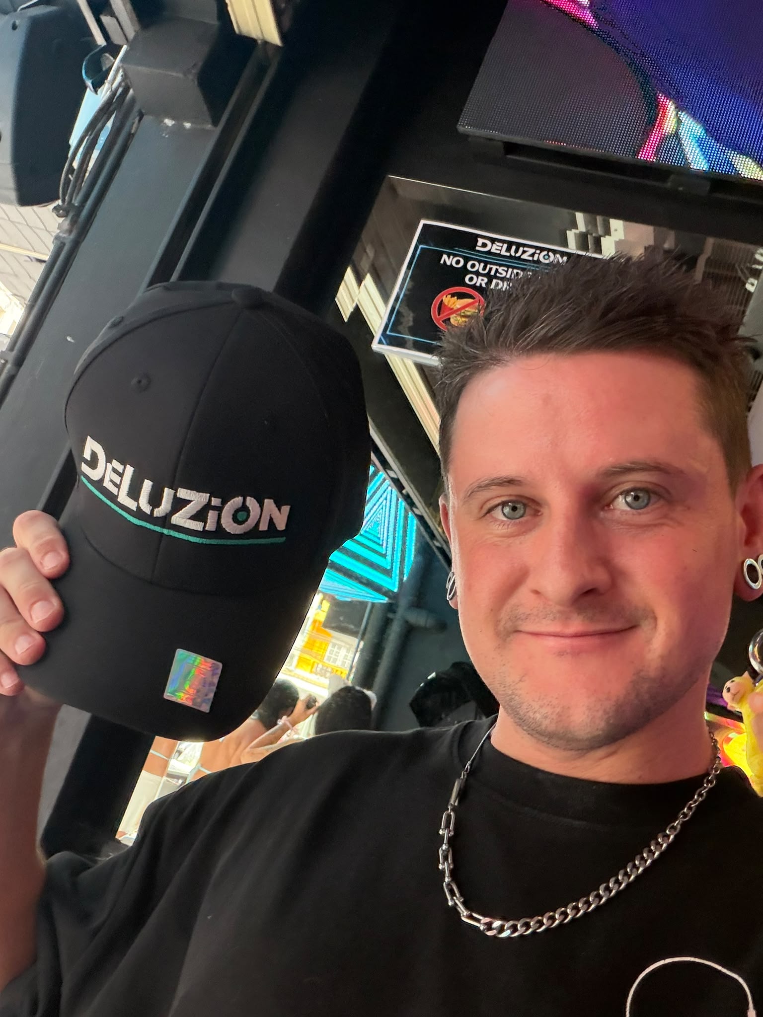Win Prizes Every Night